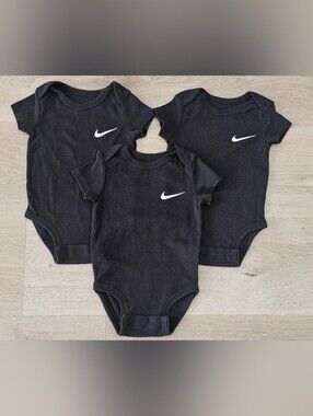 Nike Baby Black Swoosh Bodysuits 3 Pack 6M